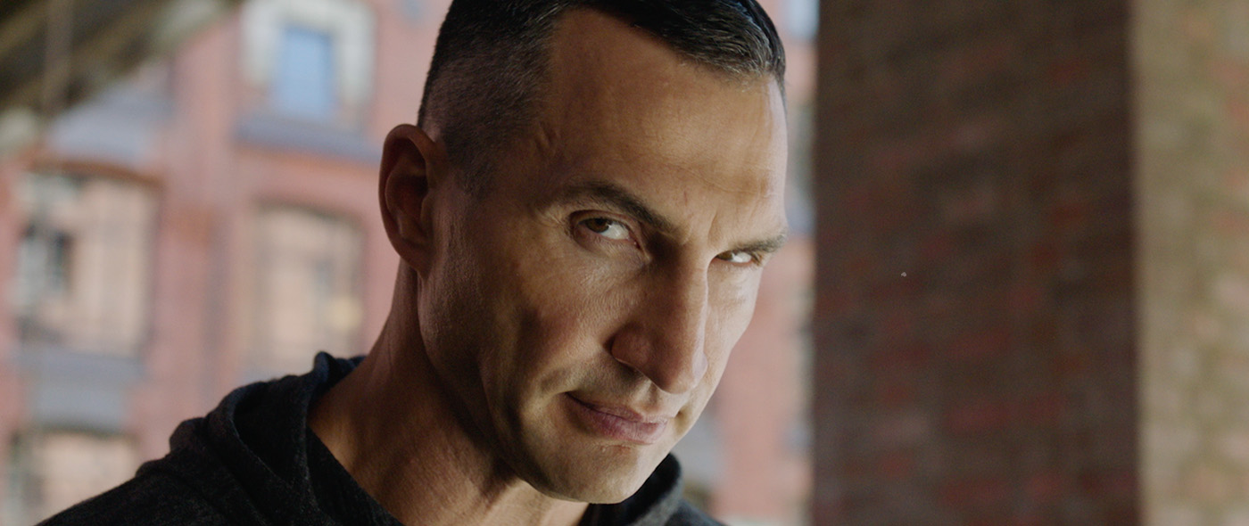 Justin Izumi, Amazon