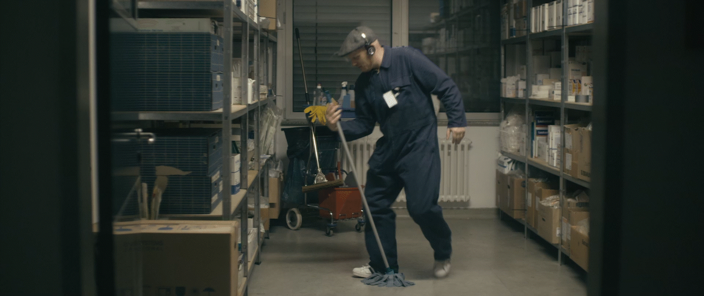 Justin Izumi, Flo Mega